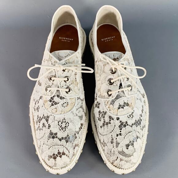 GIVENCHY Size 10 White Leather Lace Studded Derby Shoes - Picture 4 of 14